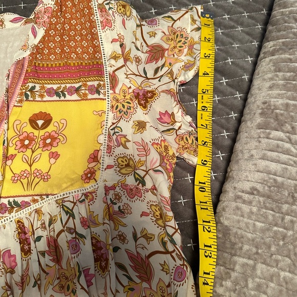 Spell Portobello Blouse in Size Medium - Picture 12 of 13